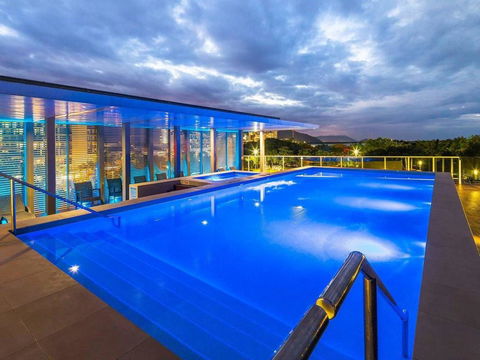 Privately Owned Hotel Room By Cairns Marina 222 - Darwin Tourism 3