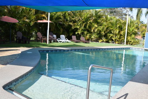 Pyramid Holiday Park - Darwin Tourism 0