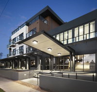 Quality Hotel Lakeside - Darwin Tourism