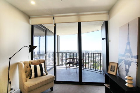 Queen St Residence - Darwin Tourism 1