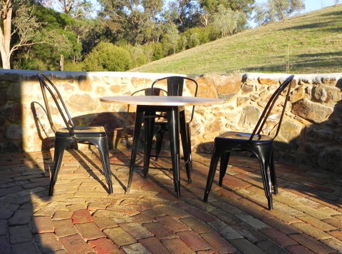 Queenstown Retreat B&B - Darwin Tourism 3