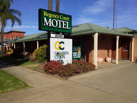 Regency Court Motel - Darwin Tourism 0
