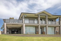 Book White Sands Accommodation Vacations Darwin Tourism Darwin Tourism