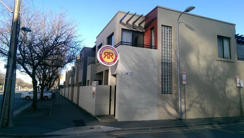 RNR Serviced Apartments Adelaide - Sturt St - Darwin Tourism 1