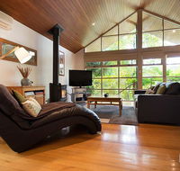 Romantic Treehouse Getaway - Darwin Tourism
