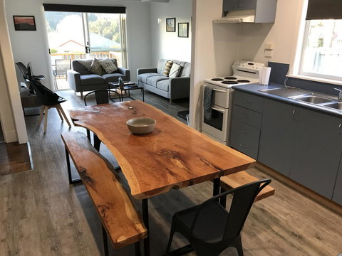 Schoolmasters Digs - Darwin Tourism 0