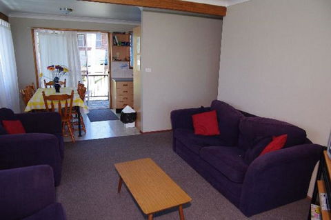 Sea View, 3 Hodgson Street - Darwin Tourism 3