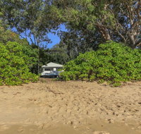 Seabreeze Beachfront - Clifton - Darwin Tourism