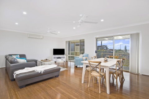 SEAVIEW DREAM - Bonny Hills - Darwin Tourism 1