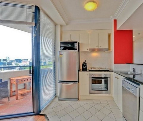Shevlin Apartments - Darwin Tourism 0