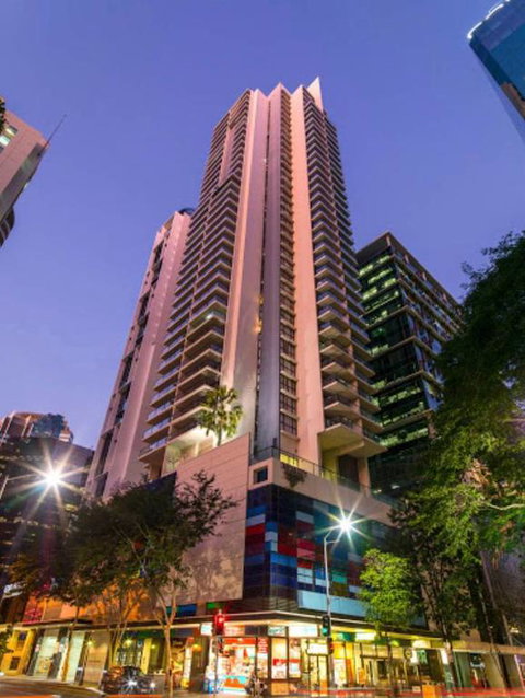 Sky River CBD Apartment - Darwin Tourism 3