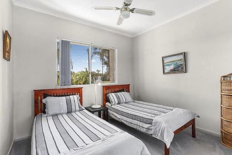 Solitaire 1 - Sawtell, NSW - Darwin Tourism 1