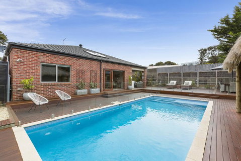 Sorrento Serenity Luxury Villa With Private Pool, Theatre And Games Room - Darwin Tourism 1