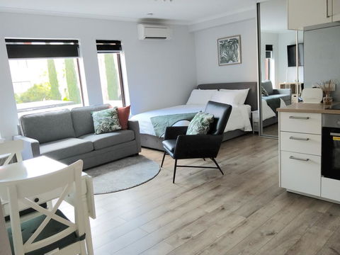 South Terrace 'Nesuto' + Smart TV + WiFi - Darwin Tourism 0