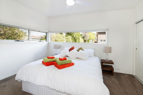 Southern Grampians Cottages - Darwin Tourism 2