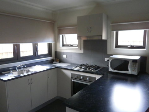 Sovereign Views Apartments - Darwin Tourism 3