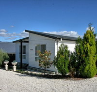 St Helena's 5 Twynam Street Jindabyne NSW 2627 - Darwin Tourism
