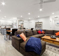 StayCentral - Rosanna Luxurious Mansion - Darwin Tourism