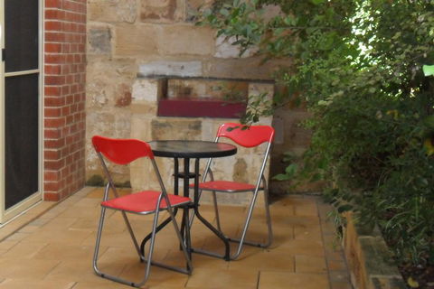 Stonecutters Inn - Darwin Tourism 2