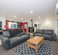 Stratton Summit 4- Modern sophisticated style with lake and mountain views - Darwin Tourism