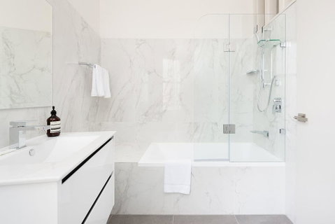 STUNNING SYDNEY HOME 10 - Darwin Tourism 3