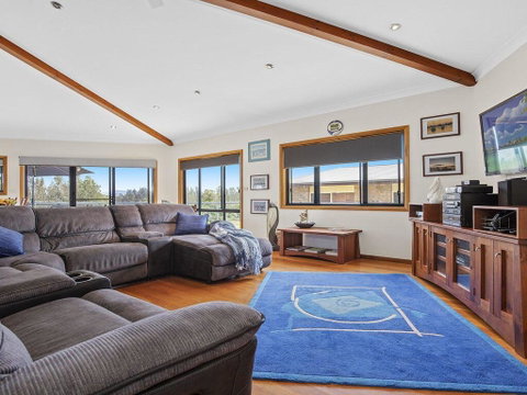 SunRay On Orama - Spacious With Great Views - Darwin Tourism 2
