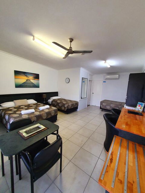 Sunseeker Motel - Darwin Tourism 3