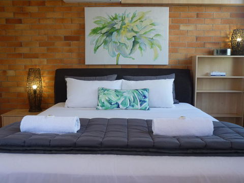 Sunseeker Motel - Darwin Tourism 0