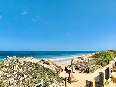 Sunset Beach Holiday Park - Darwin Tourism 1