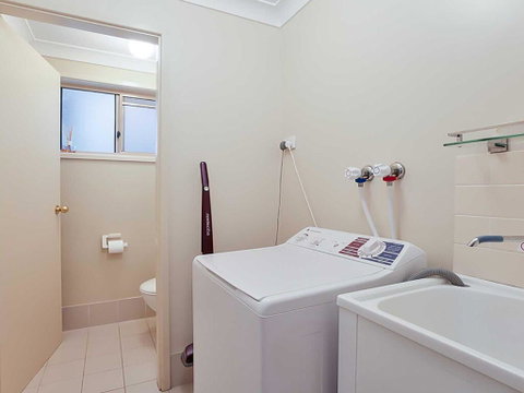 Sunset On Birubi' - Pet Friendly, Air Con, Water Views, WIFI And Outdoor Spa - Darwin Tourism 2