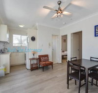 Surf Side Palms 12 - Darwin Tourism