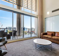 Swainson at Embassy - Darwin Tourism