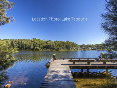 Tabourie Lake Motor Inn - Darwin Tourism 3