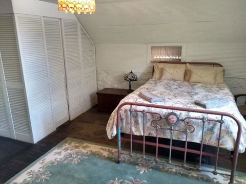 Tanilba House - Darwin Tourism 3