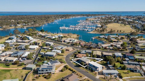 Tanjil - A Stroll From The Water In Paynesville - Darwin Tourism 0