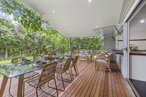 THALASSA HOUSE COASTAL RETREAT DROMANA - Darwin Tourism 0