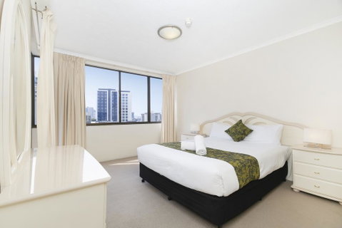 The Astor Apartments - Darwin Tourism 3