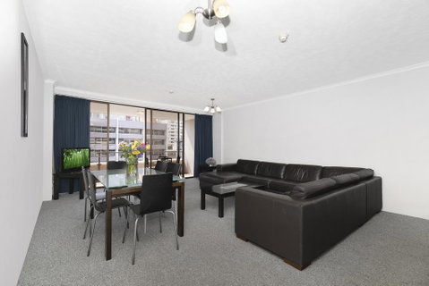 The Astor Apartments - Darwin Tourism 1