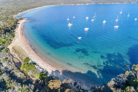 Freycinet Haven - Darwin Tourism 1