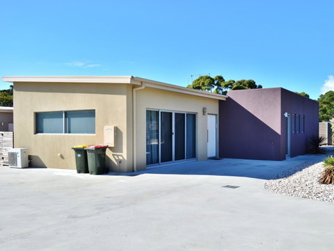 170 Hazards View - Unit 1 - Darwin Tourism 1