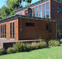 Yolla Beach House - Darwin Tourism
