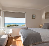 Penguin Beach House - Darwin Tourism