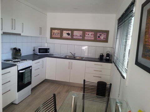 Harbour View Apartments - Darwin Tourism 5