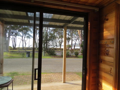 Captain Cook Holiday Park - Darwin Tourism 13