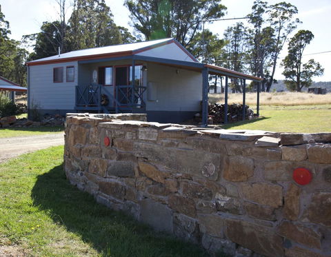 Highland Cabins And Cottages At Bronte Park - Darwin Tourism 10
