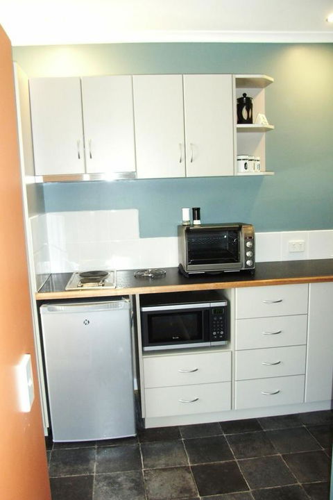 Highland Cabins And Cottages At Bronte Park - Darwin Tourism 12