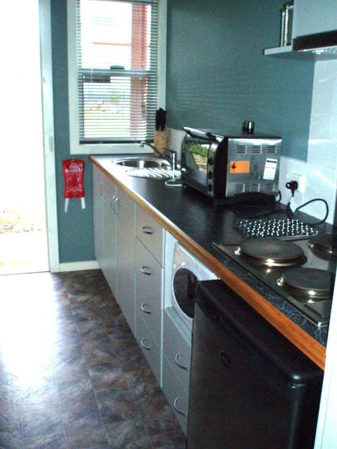Highland Cabins And Cottages At Bronte Park - Darwin Tourism 19