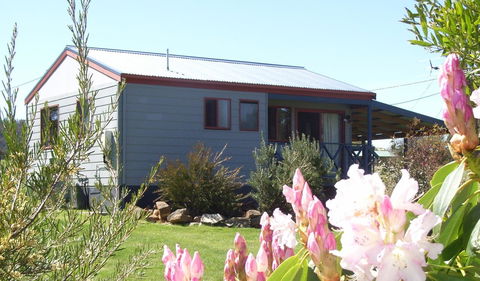 Highland Cabins And Cottages At Bronte Park - Darwin Tourism 20