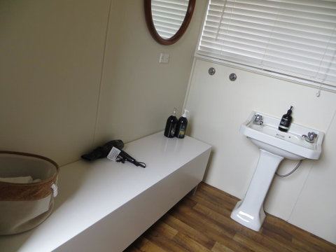 The Cabin 96 - Darwin Tourism 16