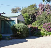 Hazards Beach House - Darwin Tourism